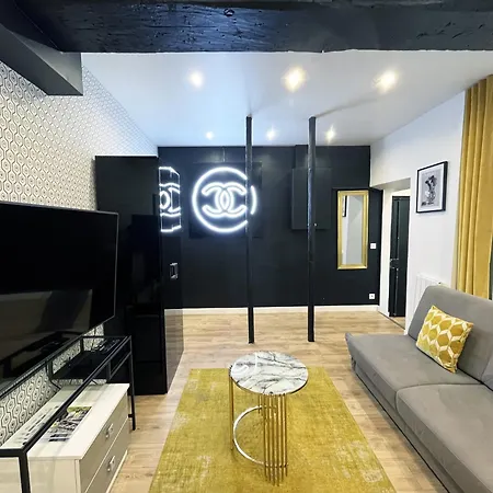 Urban Flat 157 - Coco Chanel Flat In Montorgueil Paris Exterior photo