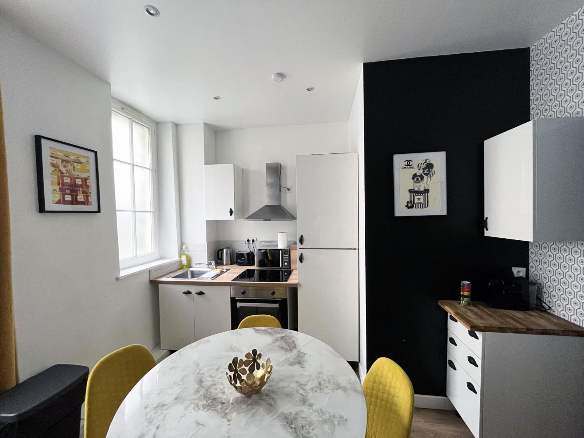 Urban Flat 157 - Coco Chanel Flat In Montorgueil París